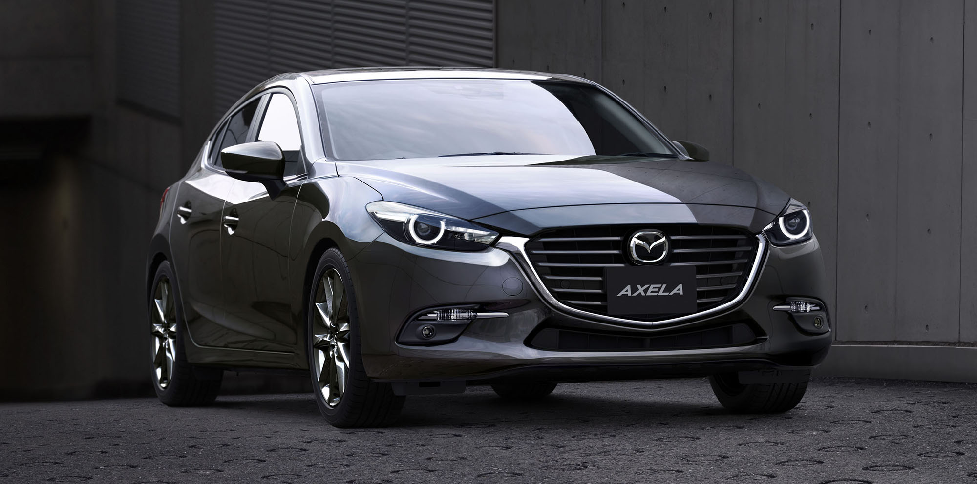 Hôm qua (ngày 14/7), Mazda Nhật Bản chính thức trình làng Mazda3 2017 với nhiều cải tiến cho cả hai dòng sedan và hatchback. Tại Đăng Ký 13Winvn Com Chính Thức mặt trời mọc, Mazda3 còn có tên gọi khác là Axela.