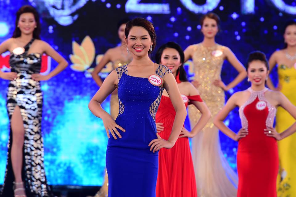 Tiếp theo là Phan Thu Phương (SBD 236), sinh năm 1997 đến từ Hà Nội. Thu Phương sở hữu gương mặt sáng với nụ cười rạng rỡ.