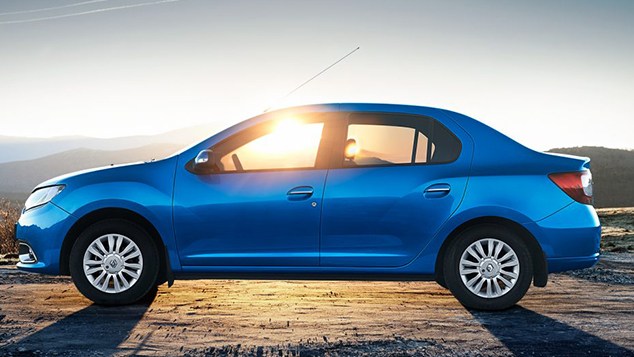 Với mức giá chỉ 599 triệu đồng, Renault Logan nhập khẩu từ Pháp là đối thủ “đáng gờm” với các mẫu xe như Toyota Vios hay Honda City.