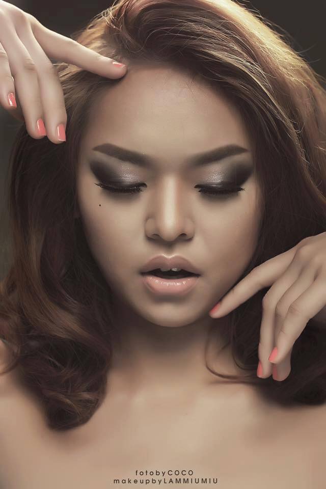 Với ngoại hình đầy đặn, gương mặt không mấy ưa nhìn, Mai Ngô bị cho là không phù hợp với nghề người mẫu. Song Mai Ngô lại có quan điểm khác, cô cho rằng bản thân biết mình đang làm gì và sẽ kiên trì với quyết định của mình.