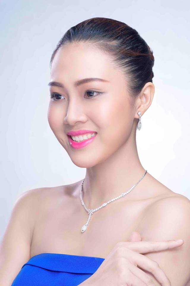 Nhiều người rất bất ngờ khi biết cô ấy là dân phượt khá chuyên nghiệp. Trước khi tham dự Hoa khôi Áo dài, cô dành 3 tháng để đi du lịch bụi, khám phá Tây Tạng và có rất nhiều trải nghiệm. 