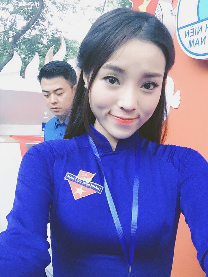 Một chuyên gia trang điểm có uy tín bình luận về gương mặt chưa trang điểm của Kỳ Duyên: ''Xem ảnh đời thường của Kỳ Duyên, tôi thấy cô có những đường nét khuôn mặt rất Á Đông, hài hòa.