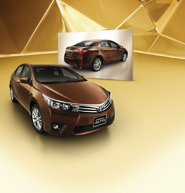 Toyota Corolla 2016 có 5 phiên bản chính là L, LE, LE Eco, S và Special Edition, tất cả các phiên bản đều được trang bị động cơ 1.8 lít bốn xi-lanh và sử dụng hai hệ thống truyền khác nhau. Corolla L, LE và S sẽ có công suất vào khoảng 132 mã lực và 128 lb-ft mô-men xoắn. Còn bản Corolla LE Eco sẽ công suất 140 mã lực, chắc chắn phiên bản này đắt hơn so với các bản còn lại.