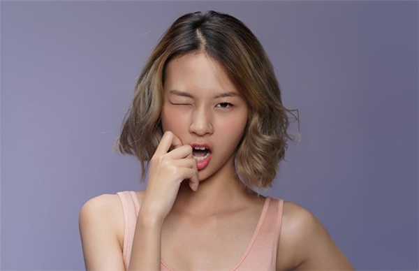 Không phải là gương mặt quá ấn tượng ngay từ vòng đầu như Mai Ngô nhưng Phí Phương Anh lại là thí sinh có khả năng tiến bộ rất nhanh. Ở vòng sơ tuyển, cô gái 19 tuổi này mang đến một hình ảnh nổi loạn, cá tính.