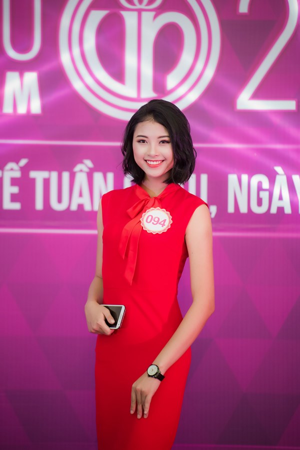 Một số hình ảnh về Đào Thị Hà.