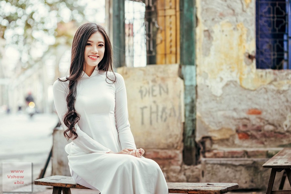 Nguyễn Huỳnh Kim Duyên sở hữu nụ cười tươi tắn, rạng rỡ nhờ má lúm đồng tiền.