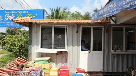 Đặt container l&agrave;m nơi rửa ch&eacute;n: C&agrave; ph&ecirc; &lsquo;Xin Ch&agrave;o&rsquo; lại su&yacute;t bị cắt điện nước oan