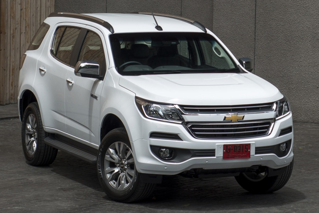 Đến nay, Chevrolet Trailblazer 2016 mới cập bến thị trường Đông Nam Á, cụ thể là Thái Lan, thông qua triển lãm BIG Motor Sale 2016 ở Bangkok.