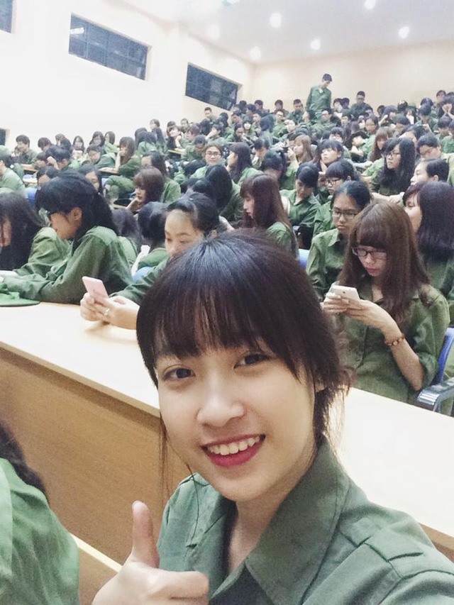 Cùng ngắm thêm những hình ảnh đời thường của Đỗ Mỹ Linh trước khi đăng quang Hoa hậu Việt Nam 2016: