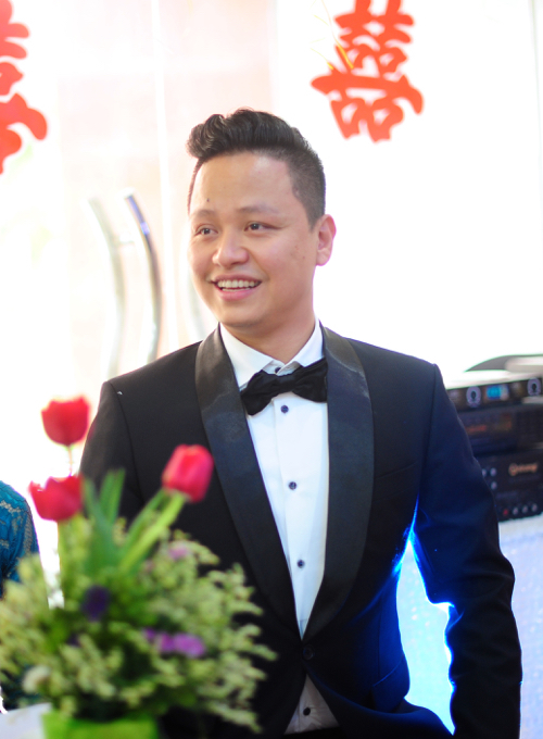 Anh rể của cô (chồng Á hậu Trà My) là 1 doanh nhân nổi tiếng giàu có, quê gốc ở Hải Dương. 