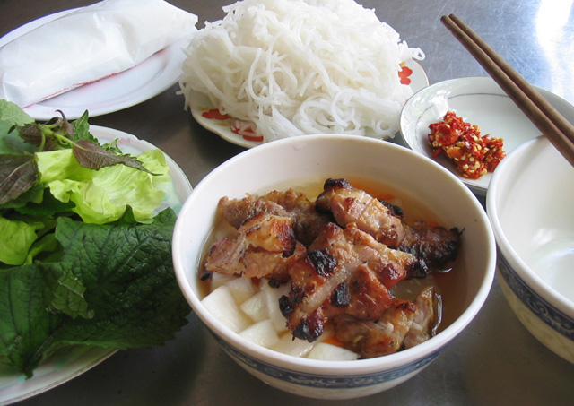 Cách nhận biết bún độc hại chứa chất gây ung thư
