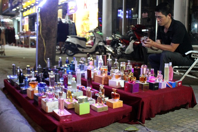 Nước hoa giả và cách nhận biết đơn giản nhất