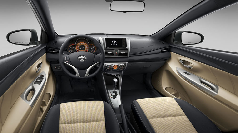 &lsquo;Soi&rsquo; chiếc xe Toyota Yaris 2016 vừa ra mắt tại Việt Nam, gi&aacute; chỉ 636 triệu đồng