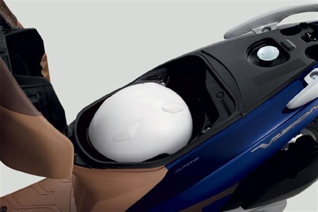 Honda Vision chiếc xe tay ga b&aacute;n chạy nhất Việt Nam trong th&aacute;ng 8/2016