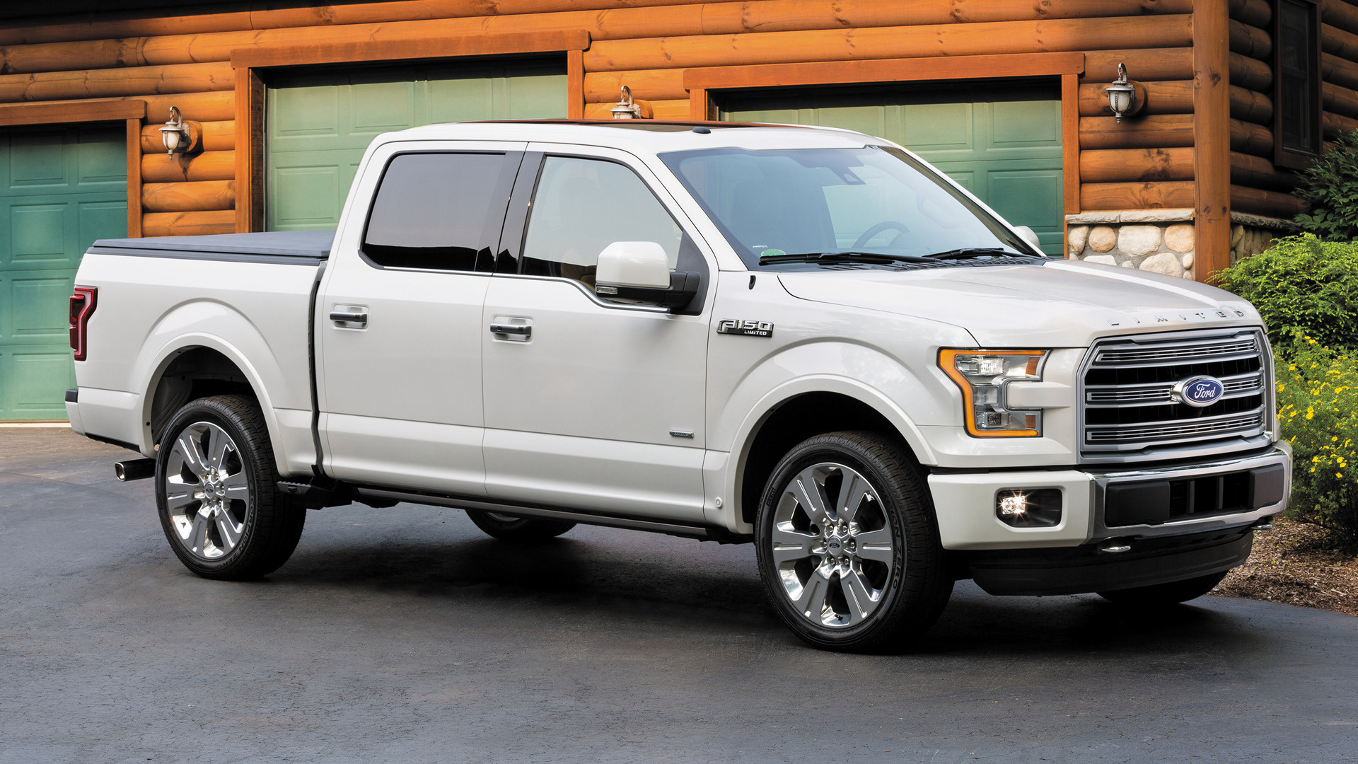 3. Đứng ở vị trí thứ 3 là Ford F-Series với 478.384 xe được bán ra. Ford F-Series là dòng xe bán tải cỡ lớn phổ biến nhất thế giới.