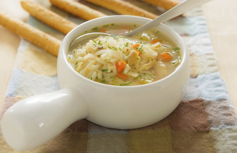 Những th&oacute;i quen nguy hiểm &lsquo;chết người&rsquo; khi ăn cơm - ảnh 2