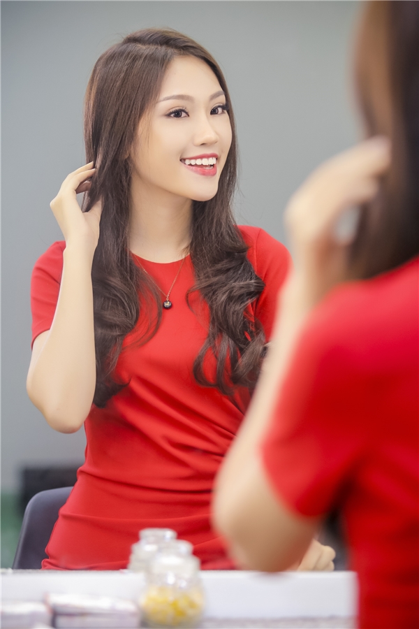 Phạm Ngọc Phương Linh sinh năm 1997, đến từ TP.HCM.