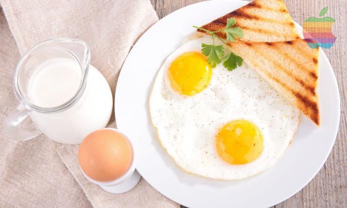 Những th&oacute;i quen nguy hiểm &lsquo;chết người&rsquo; khi ăn s&aacute;ng 