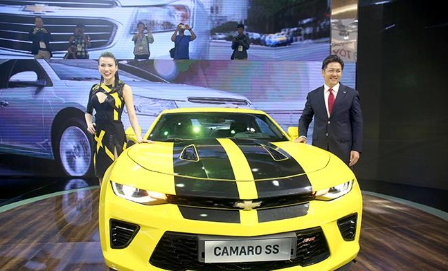Cận cảnh chiếc si&ecirc;u xe gi&aacute; rẻ &lsquo;sang chảnh&rsquo; Chevrolet Camaro SS 2016