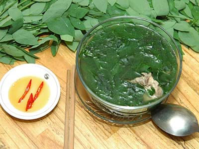 C&aacute;ch chọn rau ng&oacute;t sạch, tr&aacute;nh thuốc k&iacute;ch th&iacute;ch
