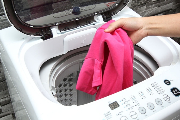Những th&oacute;i quen cần loại bỏ ngay khi d&ugrave;ng m&aacute;y giặt