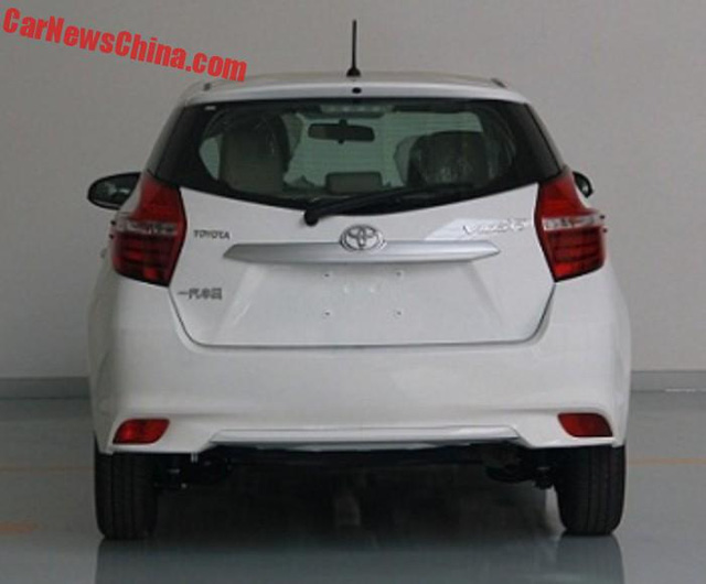 Toyota Vios Hatchback gi&aacute; si&ecirc;u rẻ 197 triệu c&oacute; g&igrave;?