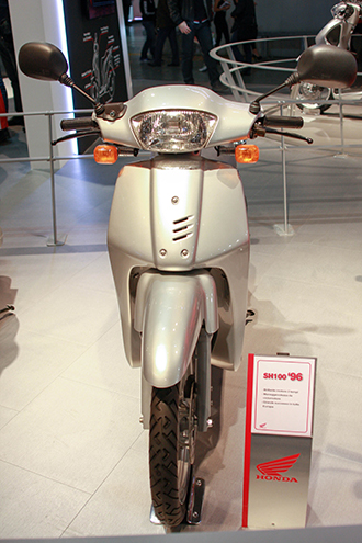 Honda SH qua từng giai đoạn ph&aacute;t triển