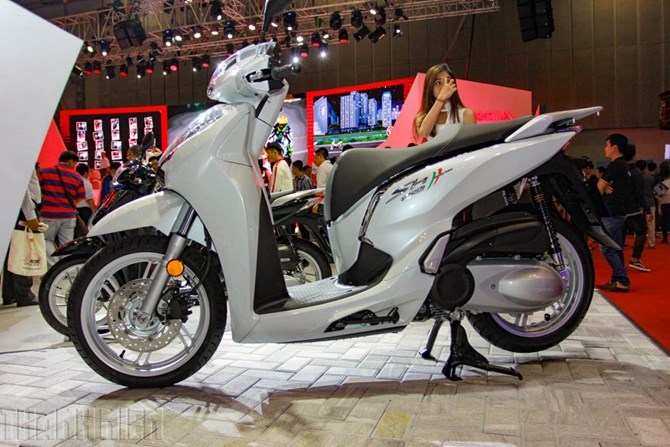 Honda Sh 300i chuẩn bị ra mắt thị trường Việt c&oacute; g&igrave; hay?