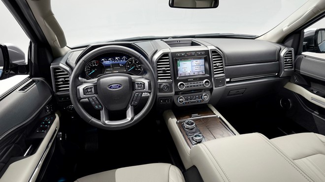 Ford chuẩn bị &lsquo;tr&igrave;nh l&agrave;ng&rsquo; si&ecirc;u phẩm 7 chỗ Expedition 2018