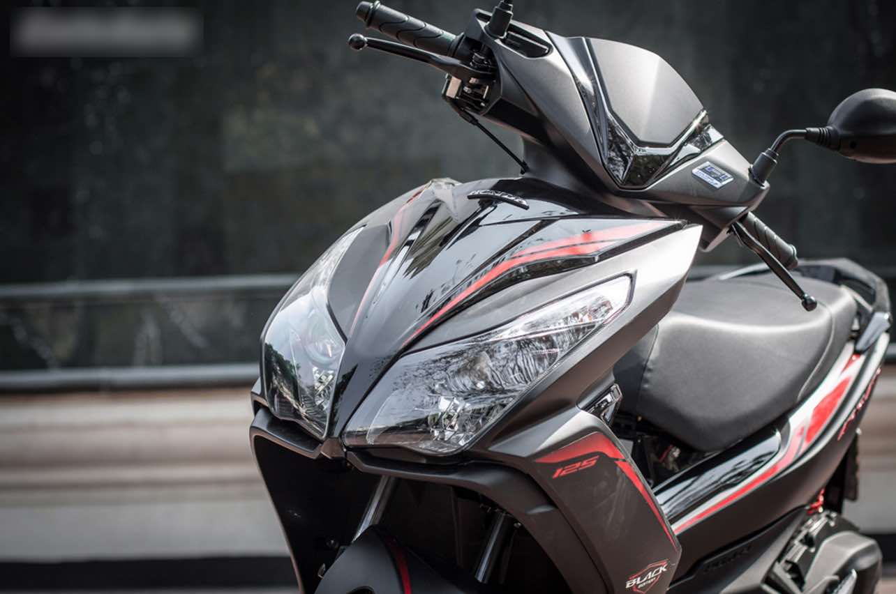 Honda Air Blade xe tay ga b&aacute;n chạy nhất của Honda