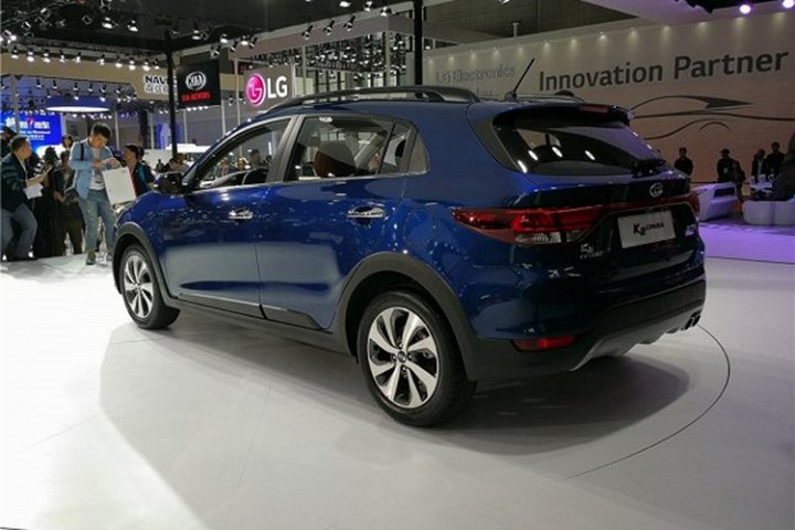Kia K2 Cross vừa ra mắt gi&aacute; chỉ dưới 300 triệu đồng c&oacute; g&igrave; hay
