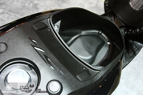 Honda SH150i ABS gi&aacute; chỉ 76,5 triệu tại Indonesia c&oacute; g&igrave; hay?