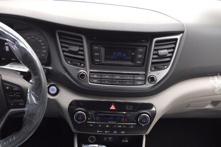 Hyundai Tucson 2017 vừa xuất hiện tại Việt Nam c&oacute; g&igrave; hay?