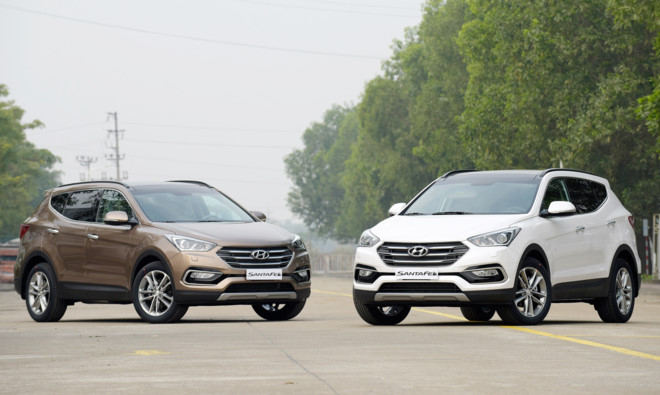 Hyundai SantaFe lắp r&aacute;p ở Việt Nam ch&iacute;nh thức &lsquo;tr&igrave;nh l&agrave;ng&rsquo;