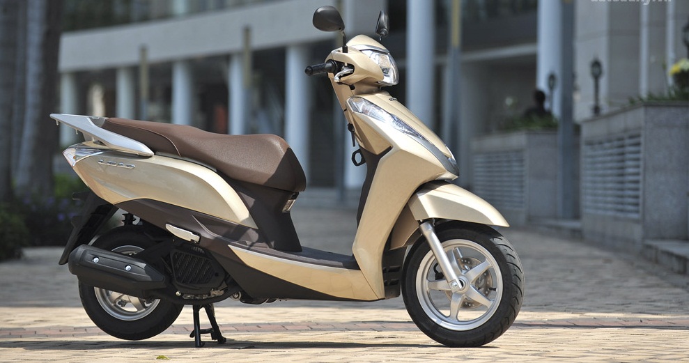 Top 3 xe tay ga &lsquo;b&igrave;nh d&acirc;n&rsquo; của Honda đang được giảm gi&aacute; mạnh 