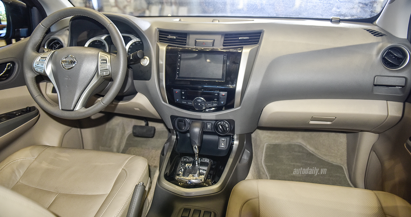 Nissan Navara bản đặc biệt gi&aacute; 815 triệu tại H&agrave; Nội c&oacute; g&igrave; hay?