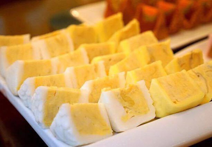 &lsquo;Cho&aacute;ng&rsquo; với những hộp b&aacute;nh trung thu gi&aacute; cả triệu đồng/hộp 