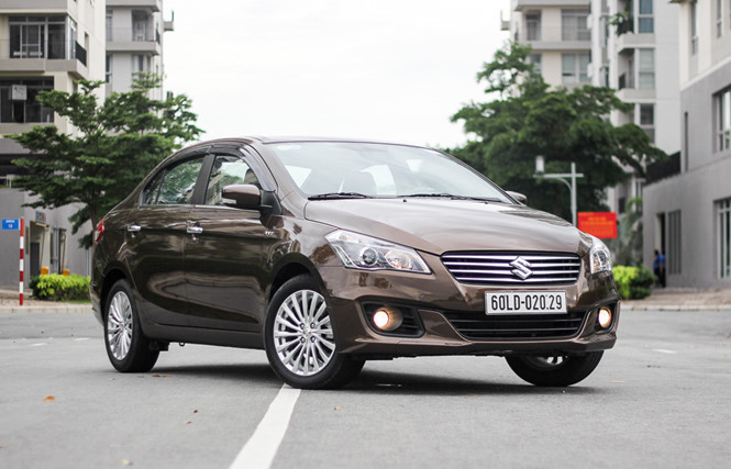 Giảm gi&aacute; gần trăm triệu đồng, Suzuki Ciaz liệu c&oacute; &lsquo;tho&aacute;t ế&rsquo;?