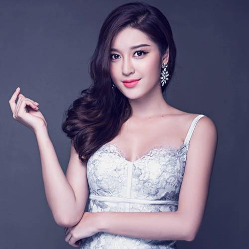 Ngắm dung nhan những th&iacute; sinh &lsquo;đem chu&ocirc;ng đi đ&aacute;nh xứ người&rsquo; năm 2017