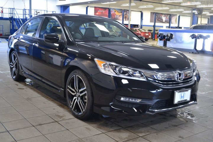 Honda lại g&acirc;y &lsquo;sốc&rsquo; khi giảm gi&aacute; h&agrave;ng loạt mẫu xe hot