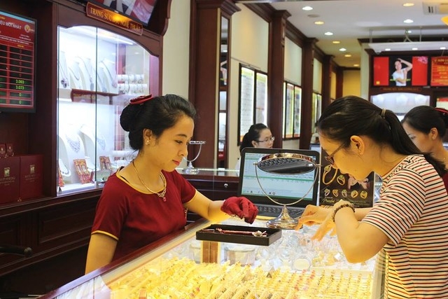Gi&aacute; v&agrave;ng h&ocirc;m nay ng&agrave;y 21/9: Giảm mạnh, nh&agrave; đầu tư n&ecirc;n thận trọng