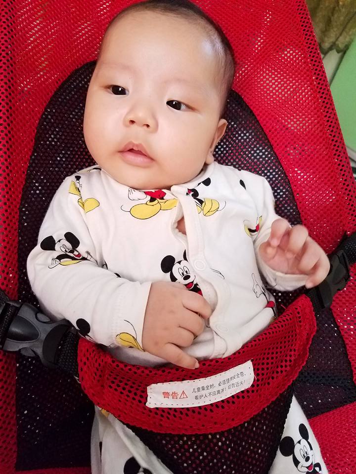 Thời điểm giao m&ugrave;a, n&ecirc;n cho b&eacute; ăn g&igrave; để tăng sức đề kh&aacute;ng?