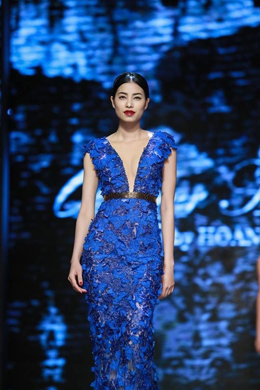 H&agrave;nh tr&igrave;nh &lsquo;lột x&aacute;c&rsquo; ngoạn mục của Phạm Hương sau 7 năm bước ch&acirc;n v&agrave;o showbiz