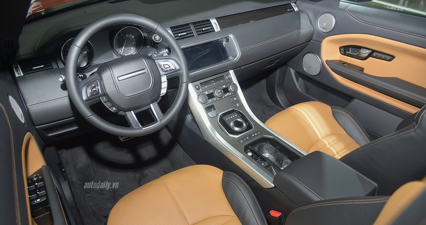 Range Rover Evoque mui gi&aacute; 3,48 tỷ tại Việt Nam c&oacute; g&igrave; hay?