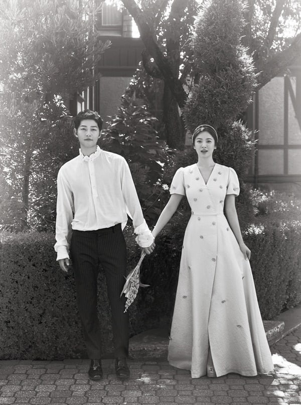 Hành động nhỏ này chứng minh Song Joong Ki yêu Song Hye Kyo đến vô cùng Hành động nhỏ này chứng minh Song Joong Ki yêu Song Hye Kyo đến vô cùng
