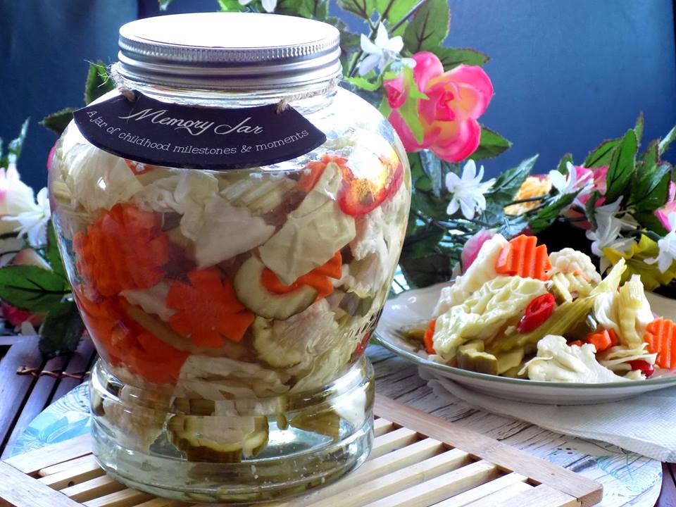 C&aacute;ch l&agrave;m rau củ muối chua ngọt để l&acirc;u vẫn gi&ograve;n ngon
