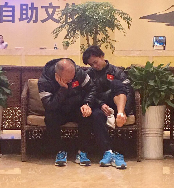 &Ocirc;ng Park Hang Seo lại &lsquo;sốt s&igrave;nh sịch&rsquo; sau lời chia sẻ của học tr&ograve;
