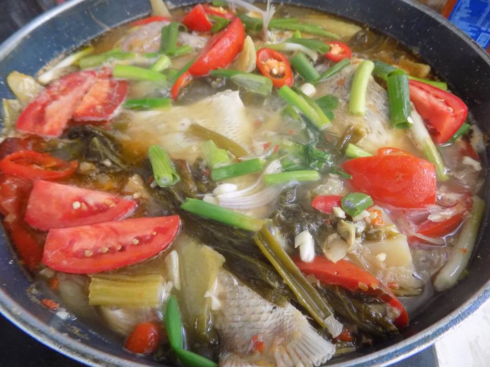 C&aacute;ch l&agrave;m c&aacute; om dưa chua đổi bữa ng&agrave;y đ&ocirc;ng lạnh