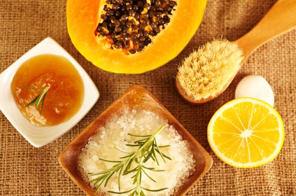 C&aacute;ch trị da kh&ocirc; nứt nẻ hiệu quả v&agrave; nhanh ch&oacute;ng nhất ngay tại nh&agrave;C&aacute;ch trị da kh&ocirc; nứt nẻ hiệu quả v&agrave; nhanh ch&oacute;ng nhất ngay tại nh&agrave;