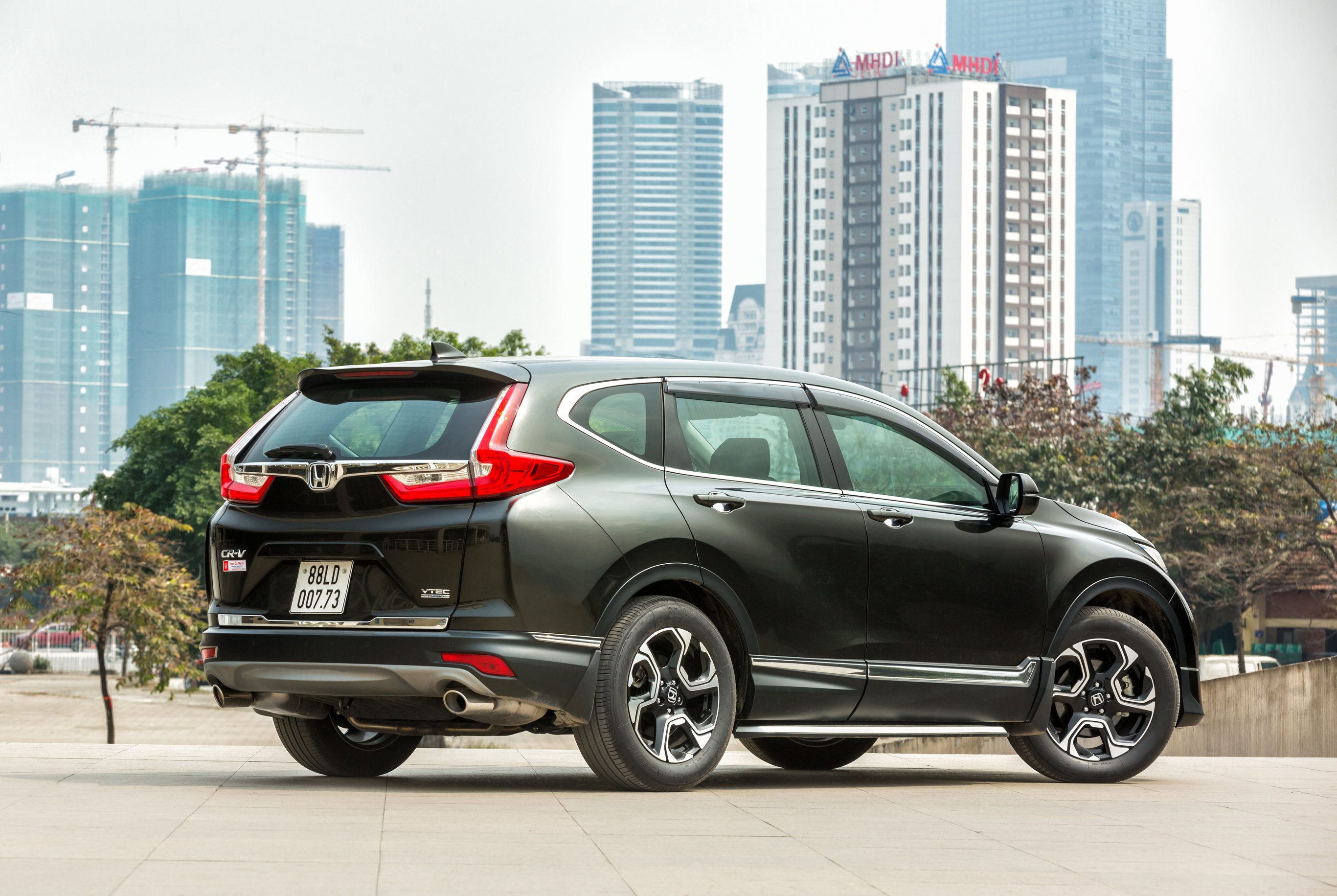 Honda c&ocirc;ng bố gi&aacute; b&aacute;n h&agrave;ng loạt mẫu &ocirc; t&ocirc; nhập khẩu, gi&aacute; chỉ từ hơn 500 triệu đồng
